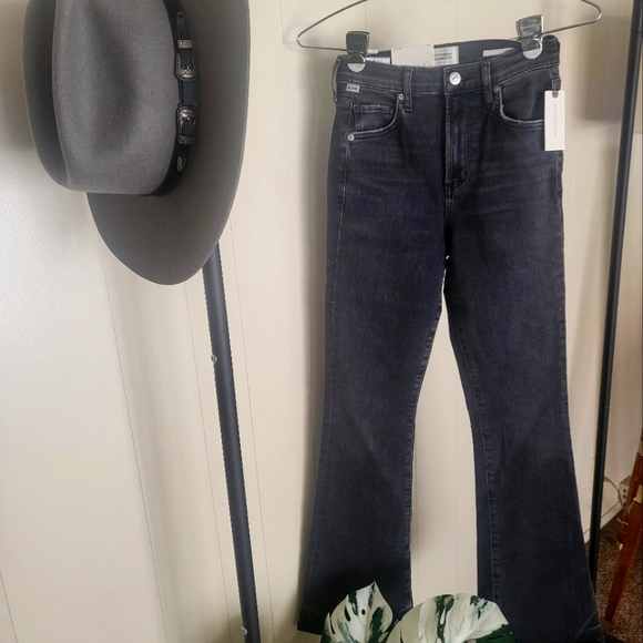 Citizens of Humanity Lilah High-rise Bootcut Jean - Picture 1 of 4